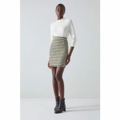 LK Bennett Black Keeler Gingham Tweed Mini Skirt -LK Bennett Shop unnamed file 2427