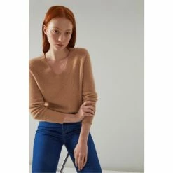 LK Bennett Natural Celest Cashmere V-Neck Jumper -LK Bennett Shop unnamed file 2691