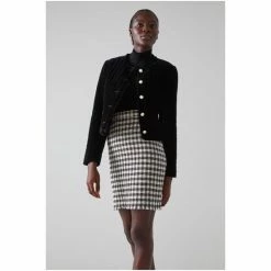 LK Bennett Lou Black Velvet Quilted Jacket -LK Bennett Shop unnamed file 2782