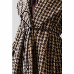 LK Bennett Cream Manon Dogtooth Coat -LK Bennett Shop unnamed file 3042