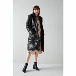 LK Bennett Black Avoriaz Shiny Puffer Coat -LK Bennett Shop unnamed file 3068