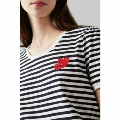 LK Bennett Jade Navy And Cream Striped Cotton Heart Motif T-Shirt -LK Bennett Shop unnamed file 3157