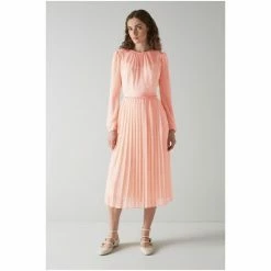 LK Bennett Avery Black Houndstooth Print Pleated Midi Dress -LK Bennett Shop unnamed file 823